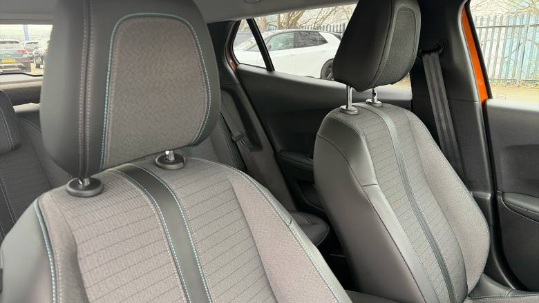 Peugeot 2008 1.2 PureTech Allure Premium 5dr Petrol Estate